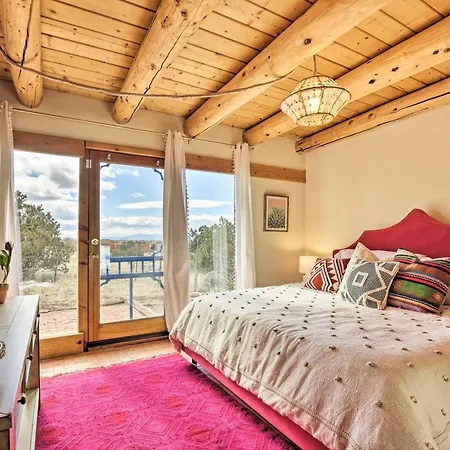 Desert Adobe Retreat - Mountain Views * Santa Fe