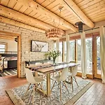 Santa Fe Desert Adobe Retreat - Mountain Views